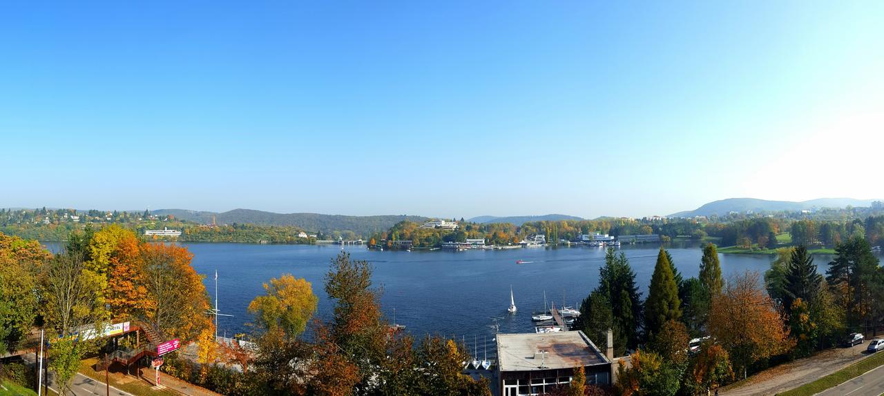 Hotel Rakovec Brno Zewnętrze zdjęcie